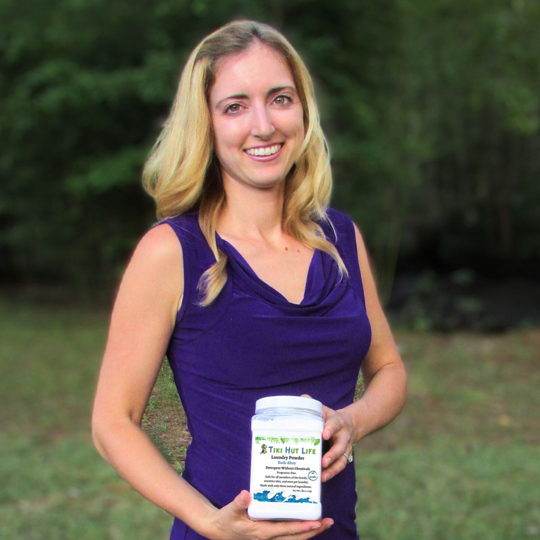 Image of owner, Jillian, of Tiki Hut Life